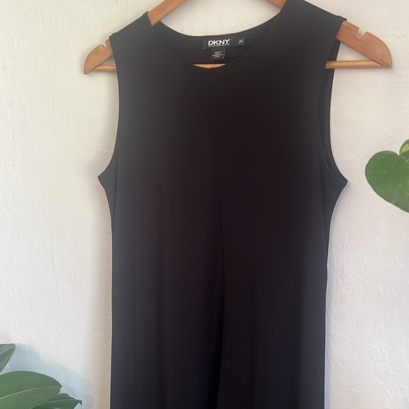 🌺 DKNY sleeveless black dress - Picture 3 of 7
